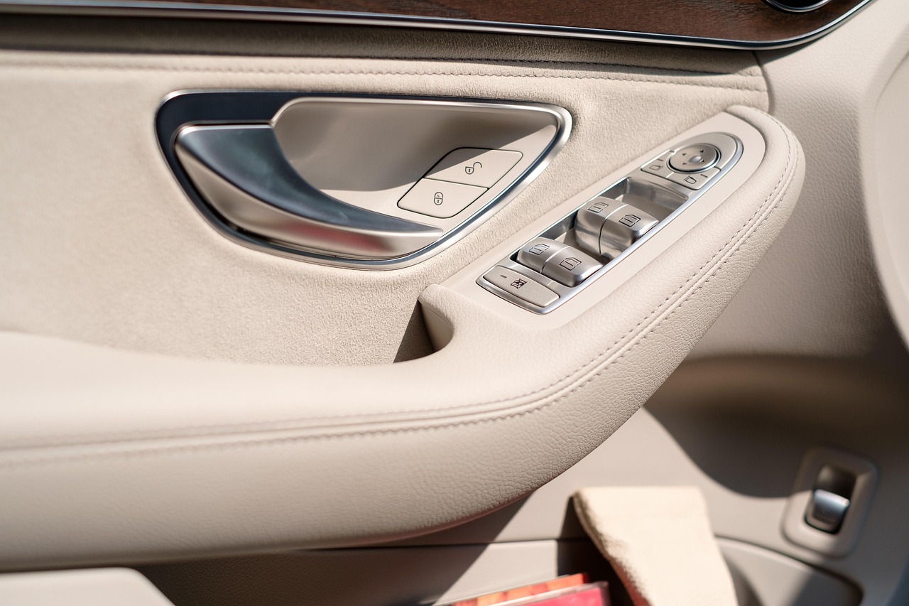 car, bmw, x3, vehicle, transportation, auto, automobile, transport, drive, nature, design, luxury, technology, style, modern, automotive, motor, speed, new, power, road, sport, model, show, washing, wash, clean, water, service, hygiene, machine, car wallpapers, car-wash, cleaning, carwash, mercedes, benz, slk, brown car, brown technology, brown news, brown sports, brown power, brown new, brown clean, brown service